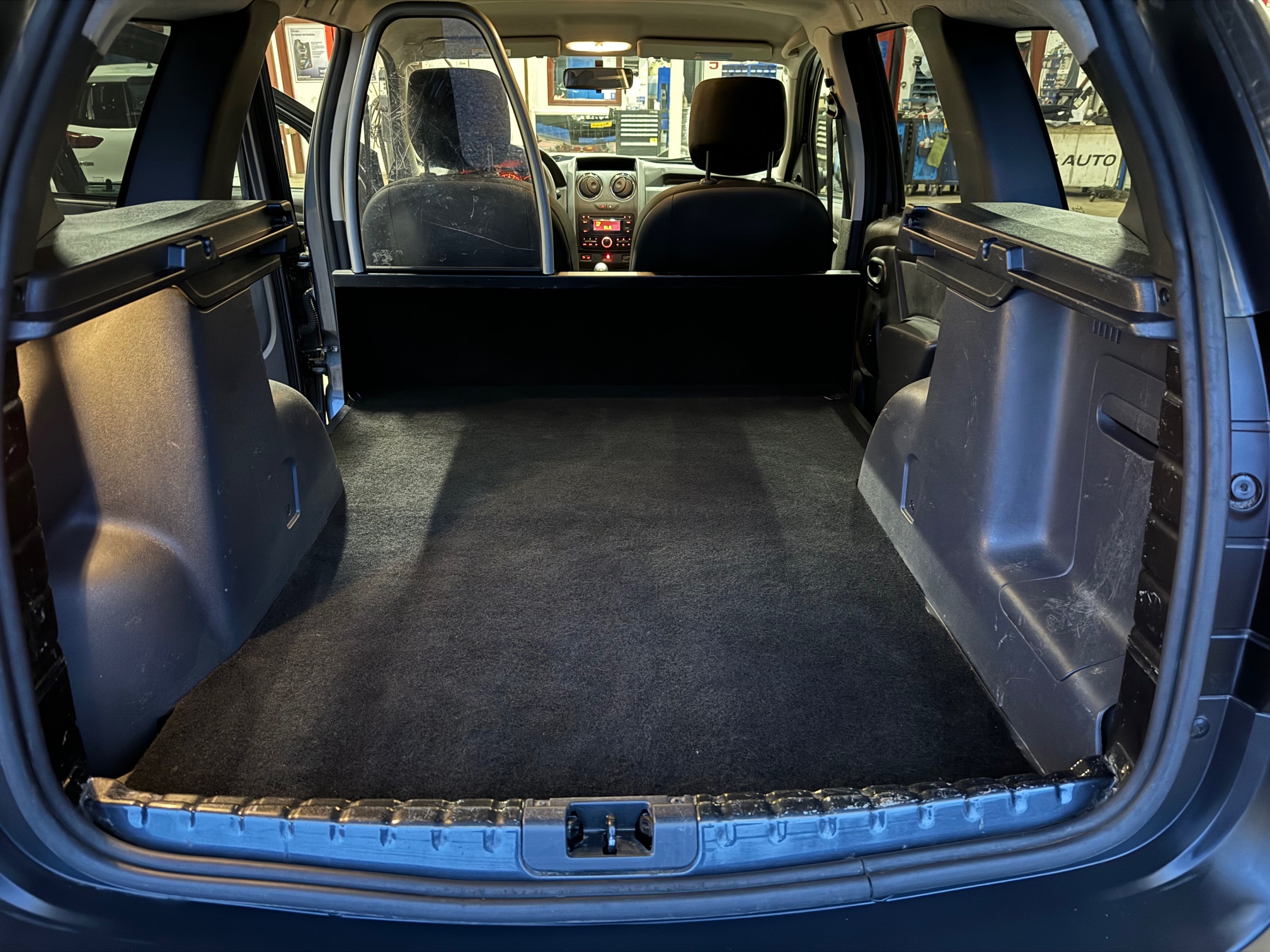 Dacia Duster 1,6 16V Ambiance Van 5d MOMSFRI / INKL. MOMS