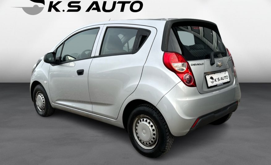 Chevrolet Spark 1,0 LA 5d