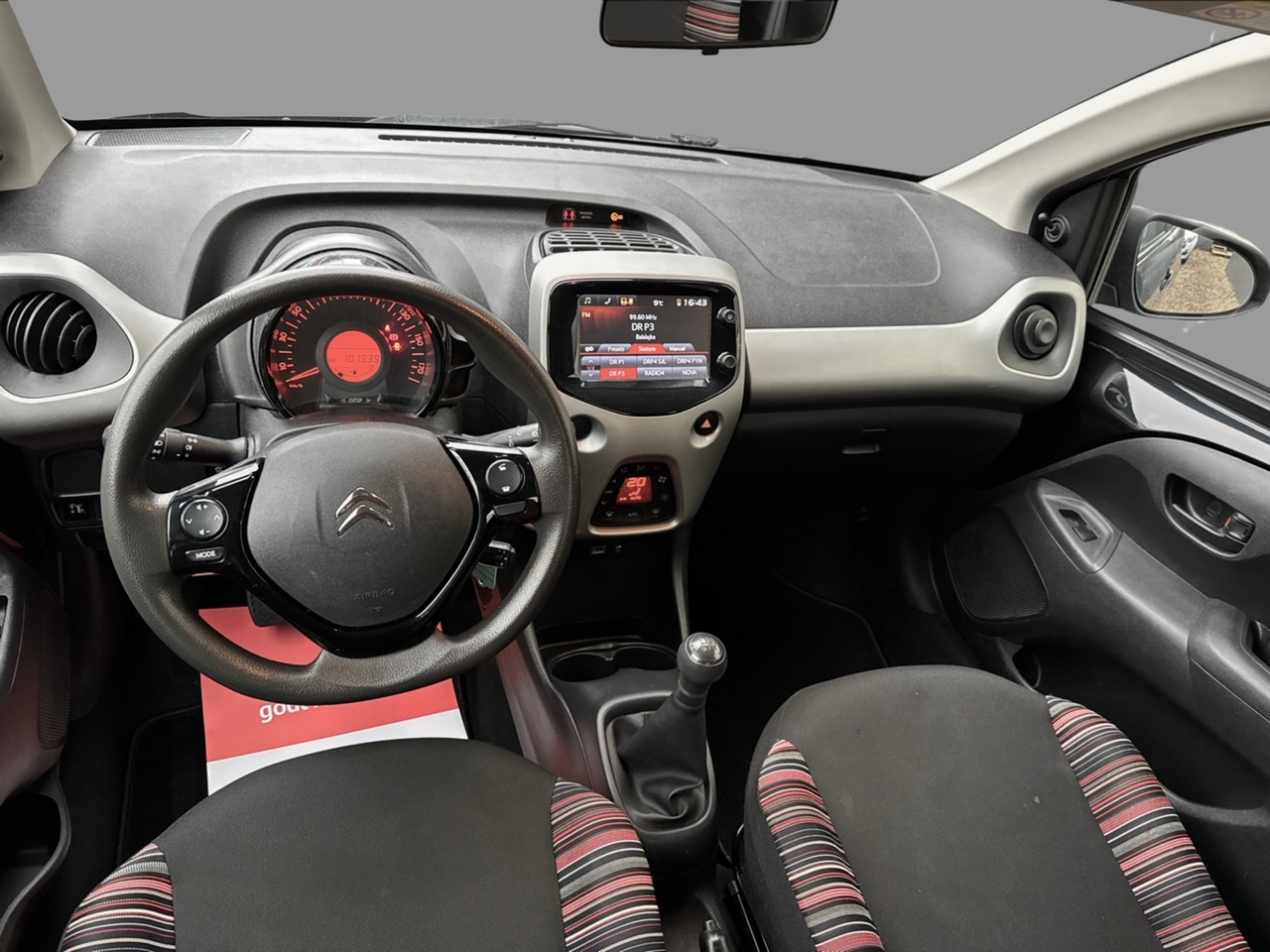 Citroën C1 1,2 PureTech 82 Iconic 5d