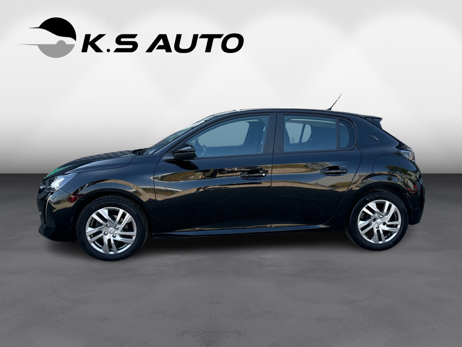 Peugeot 208 1,2 PureTech 75 Active 5d