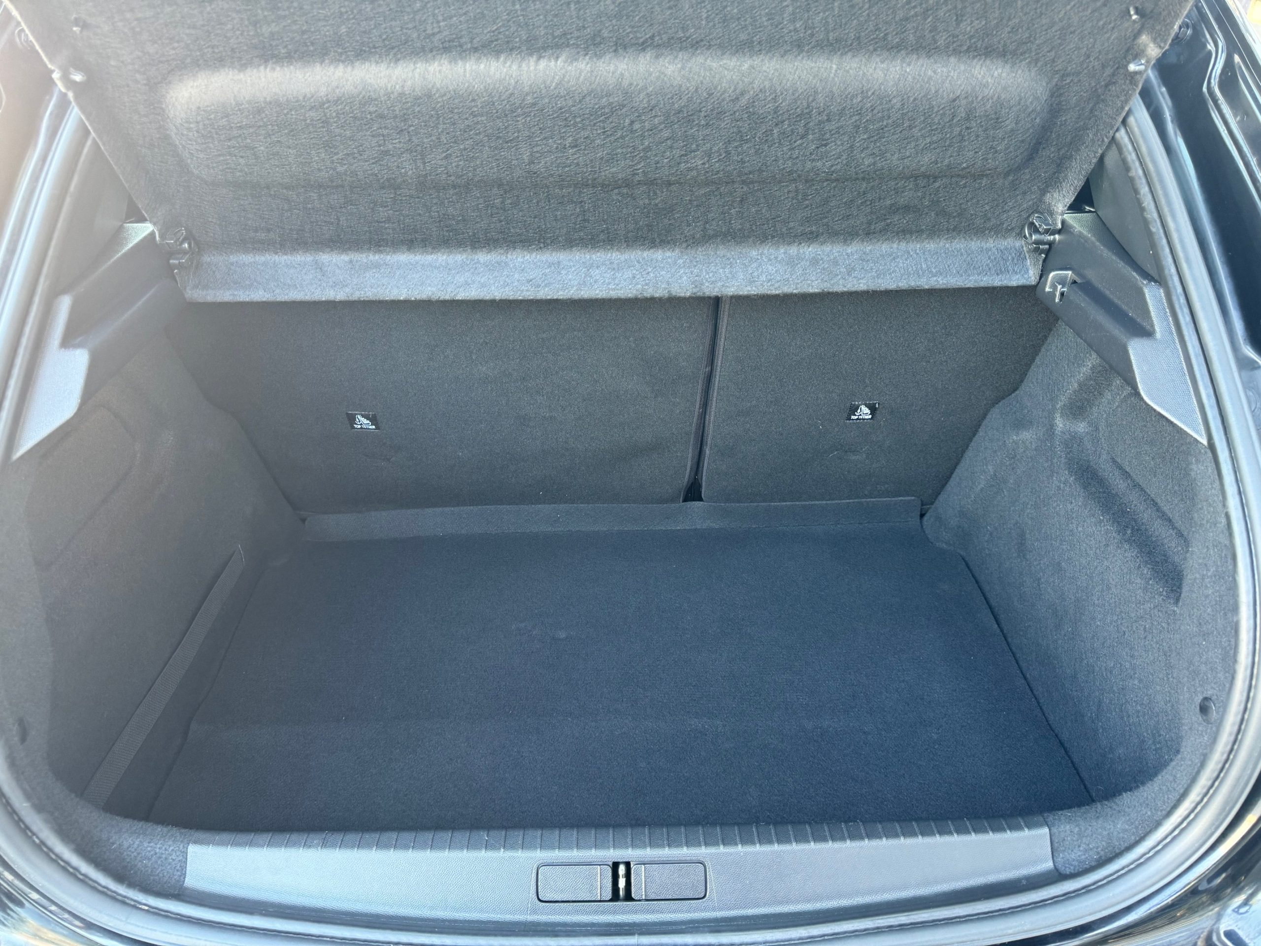 Peugeot 208 1,2 PureTech 75 Active 5d