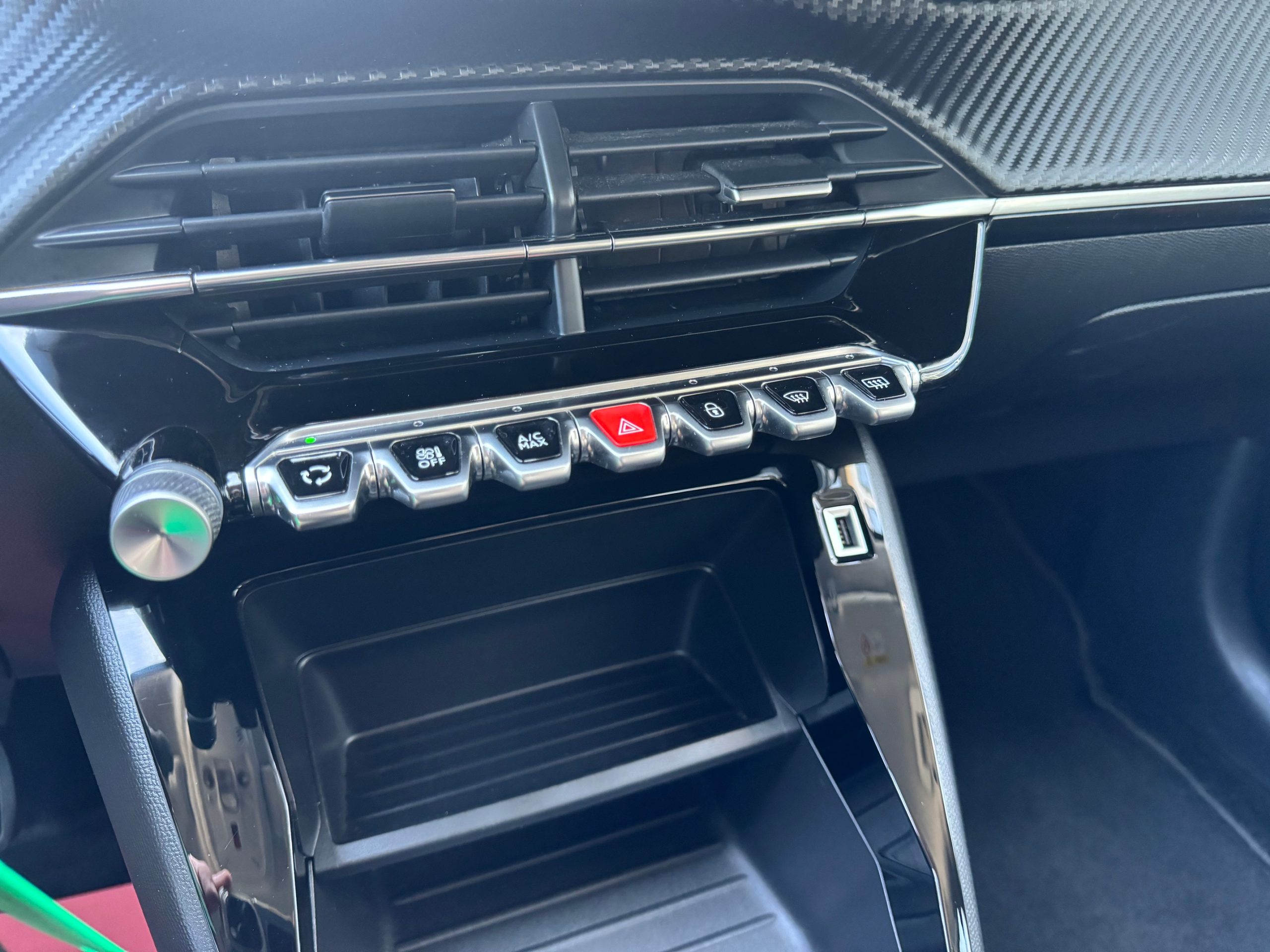 Peugeot 208 1,2 PureTech 75 Active 5d