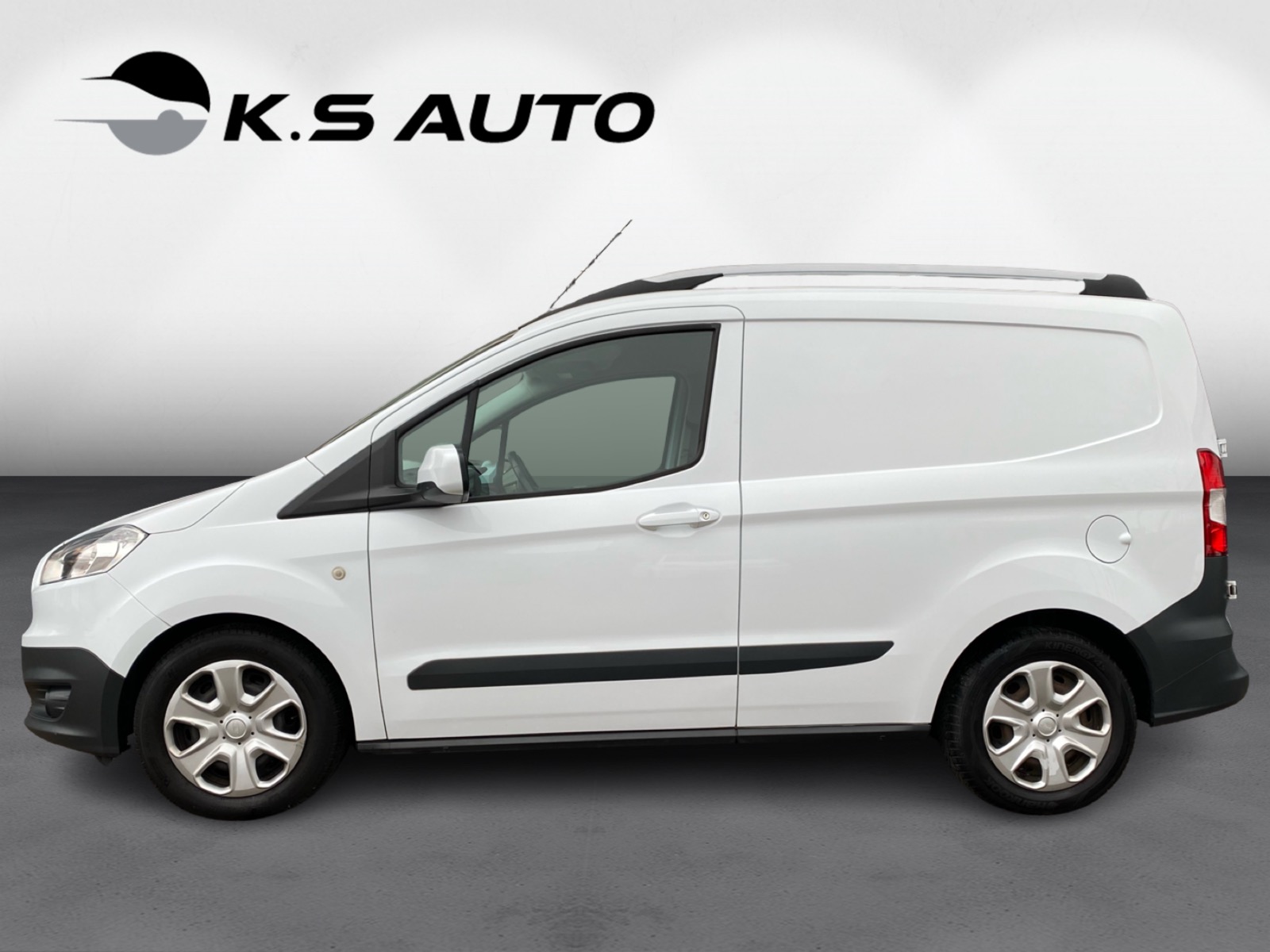 Ford Transit Courier 1,5 TDCi 75 Trend Van 4d + MOMS
