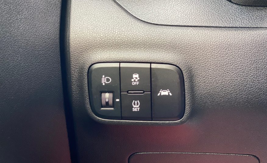 Hyundai i10 1,0 MPi Essential 5d