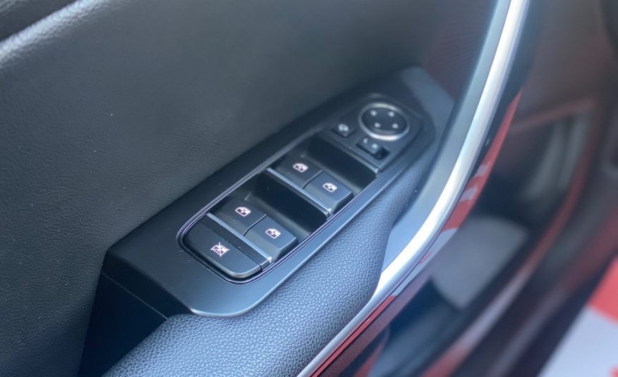 Kia XCeed 1,6 PHEV Upgrade DCT 5d