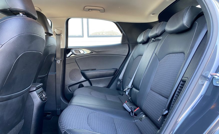 Kia XCeed 1,6 PHEV Upgrade DCT 5d