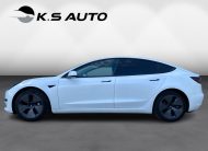 Tesla Model 3 Standard Range+ RWD 4d
