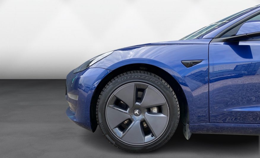 Tesla Model 3 Long Range AWD 4d