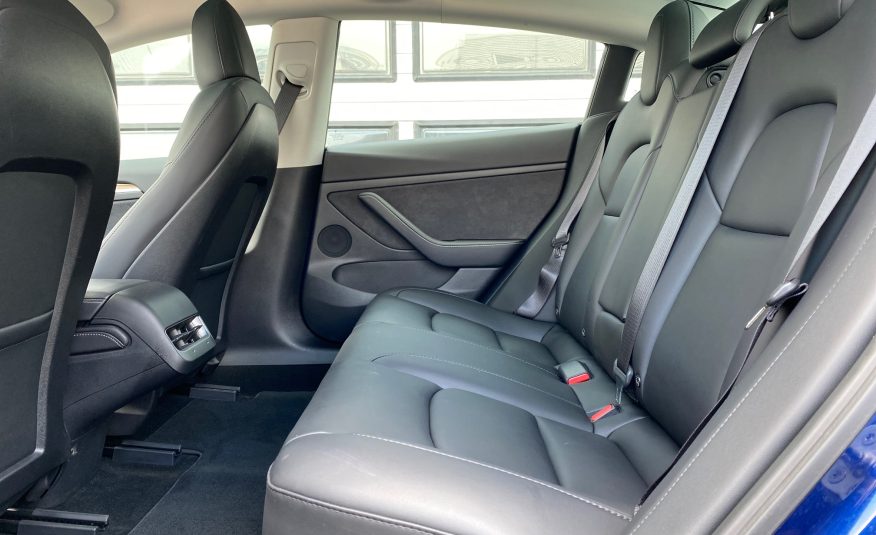 Tesla Model 3 Long Range AWD 4d