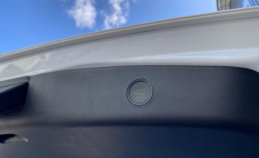 Tesla Model 3 Standard Range+ RWD 4d