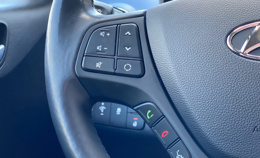 Hyundai i10 1,0 Go High 5d