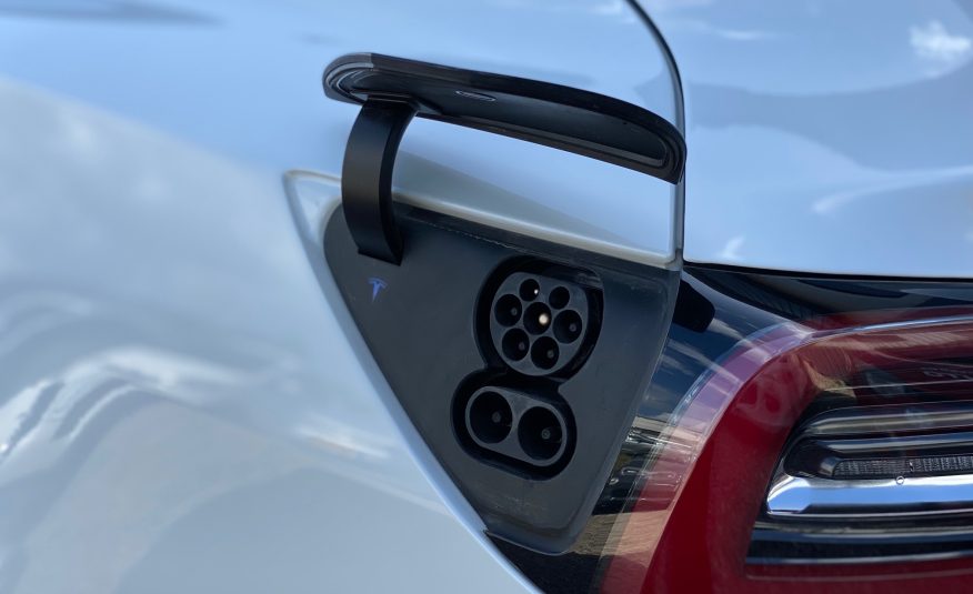 Tesla Model 3 Standard Range+ RWD 4d