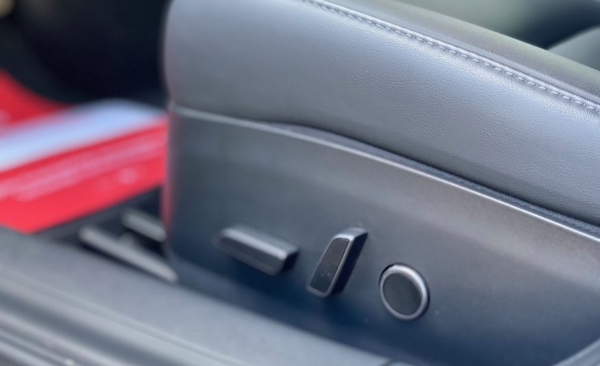 Tesla Model 3 Standard Range+ RWD 4d