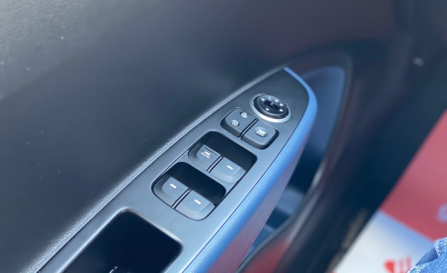 Hyundai i10 1,0 Go High 5d