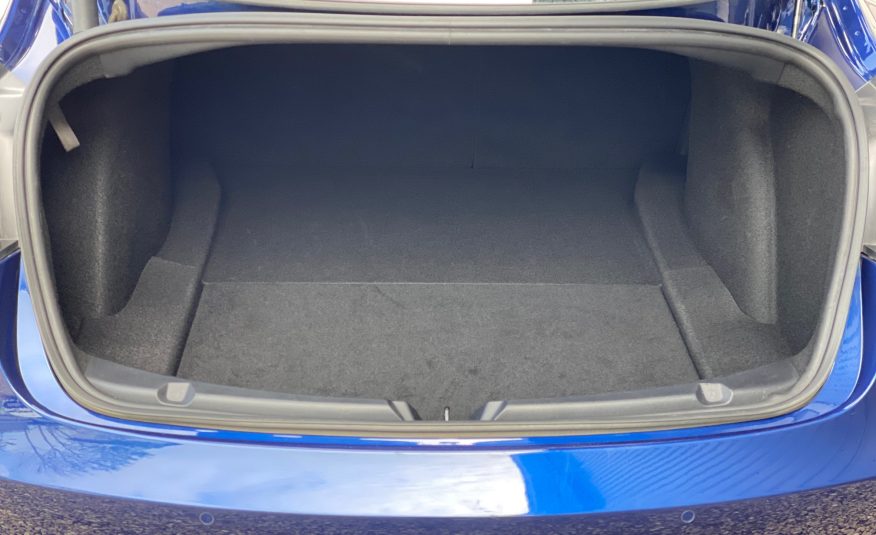 Tesla Model 3 Long Range AWD 4d
