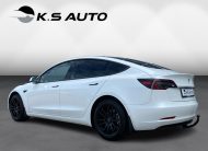 Tesla Model 3 Standard Range+ RWD 4d