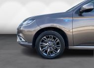 Mitsubishi Outlander 2,4 PHEV Intense CVT 4WD 5d