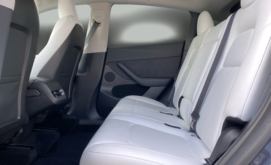 Tesla Model Y Long Range AWD 5d