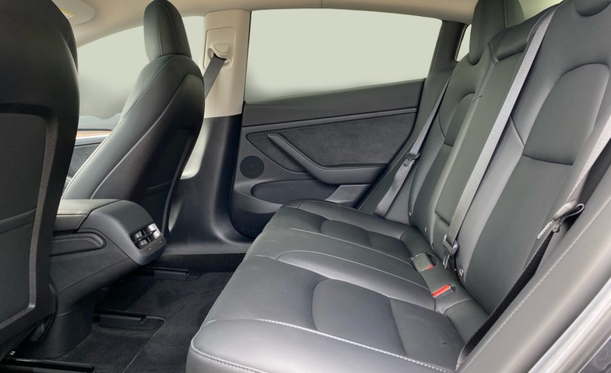 Tesla Model 3 Standard Range+ RWD 4d