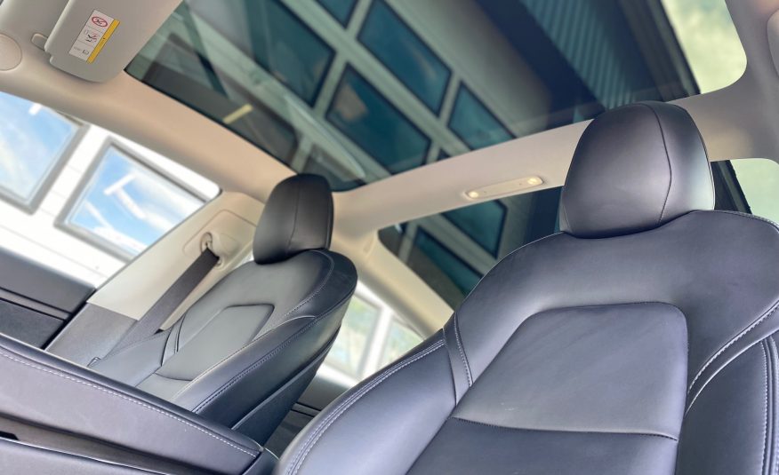Tesla Model 3 Standard Range+ RWD 4d