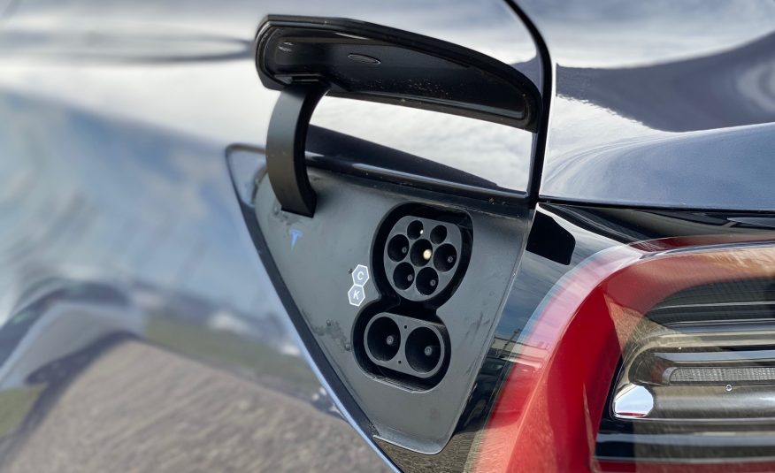 Tesla Model 3 Standard Range+ RWD 4d
