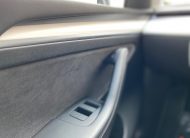 Tesla Model Y Long Range AWD 5d
