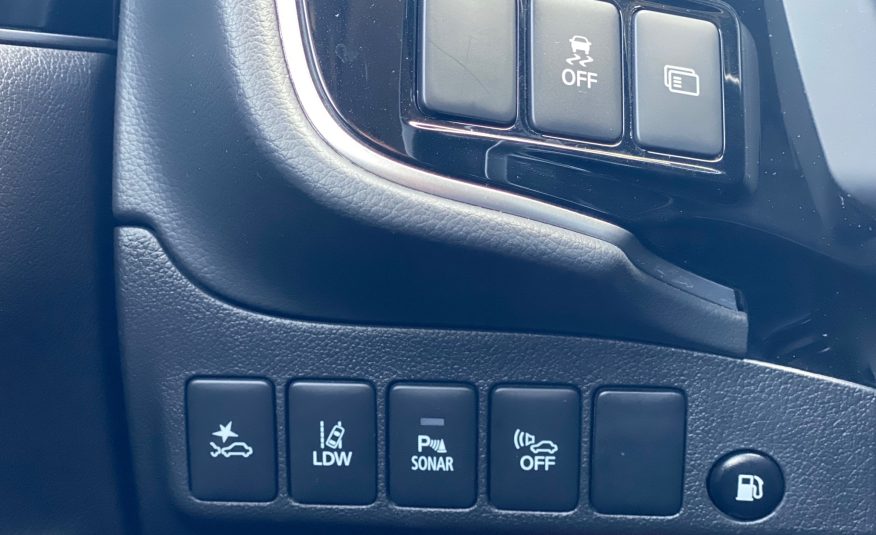 Mitsubishi Outlander 2,4 PHEV Intense CVT 4WD 5d