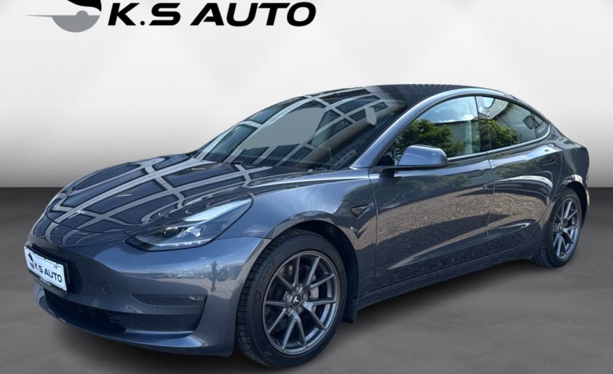 Tesla model 3 Long Range AWD