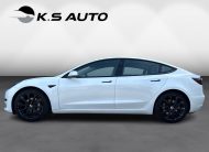 Tesla Model 3 Standard Range+ RWD 4d