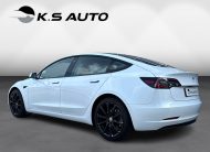 Tesla Model 3 Standard Range+ RWD 4d
