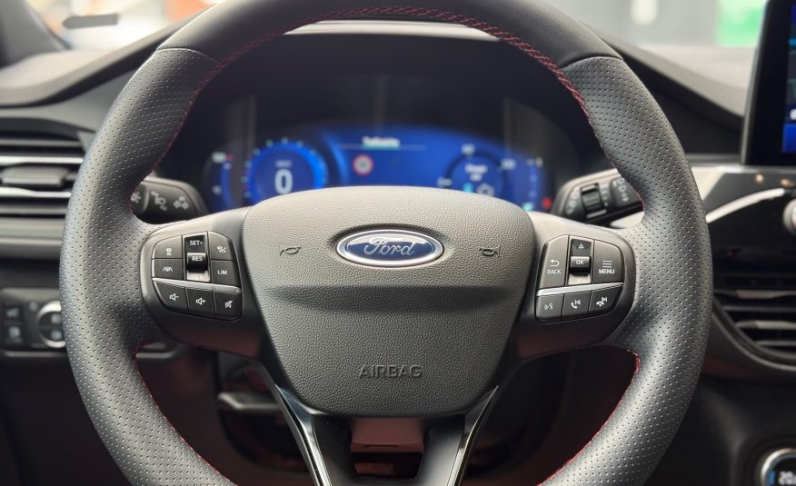 Ford Kuga 2,5 PHEV ST-Line CVT 5d