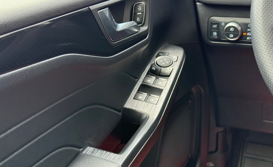 Ford Kuga 2,5 PHEV ST-Line CVT 5d