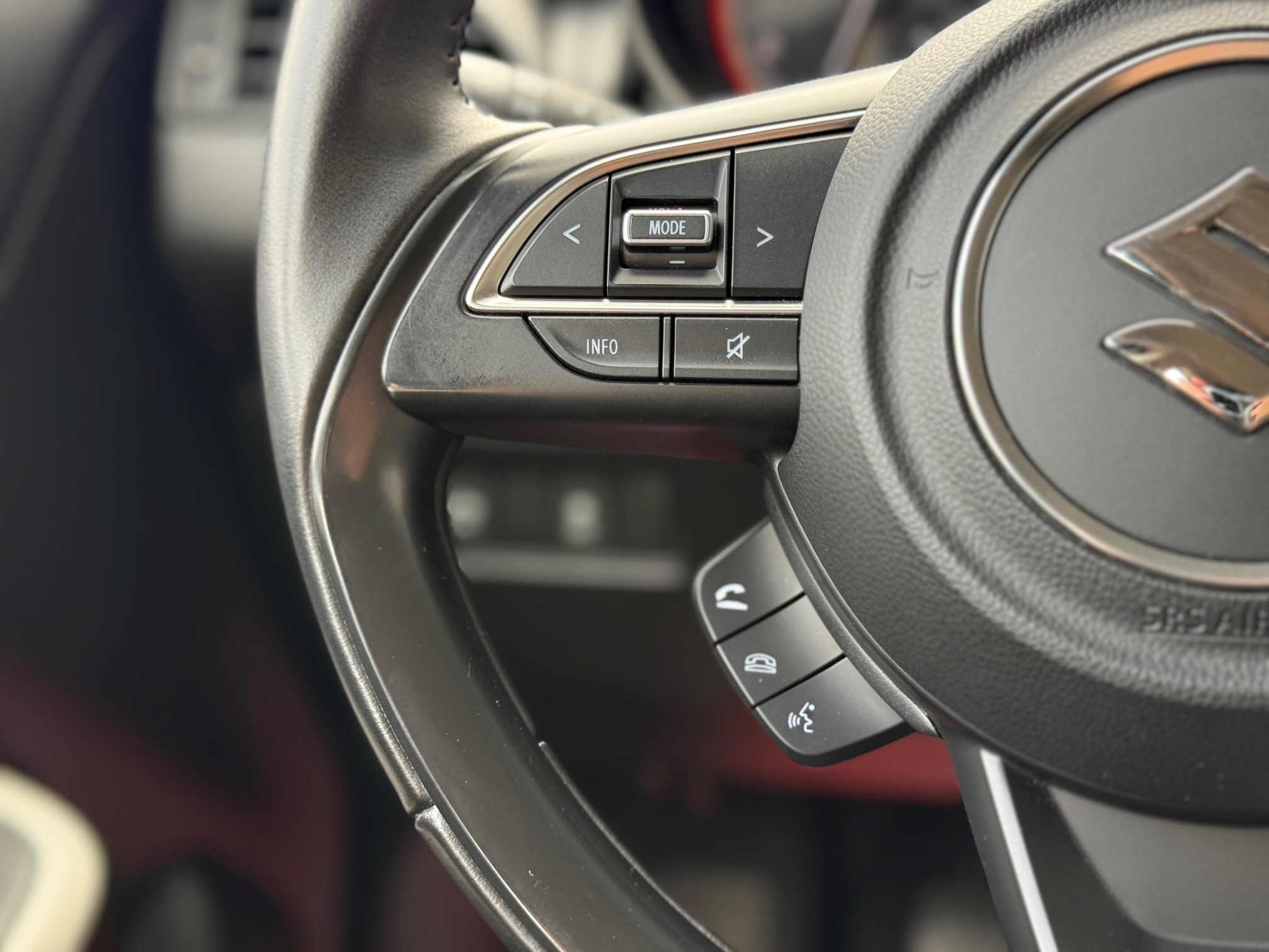 Suzuki Swift 1,2 Dualjet Monaco 5d