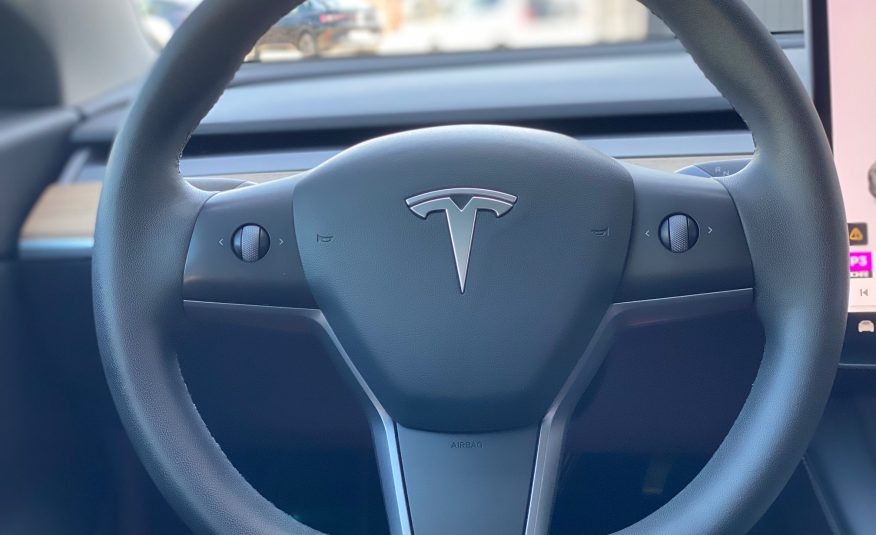Tesla Model 3 Long Range AWD 4d