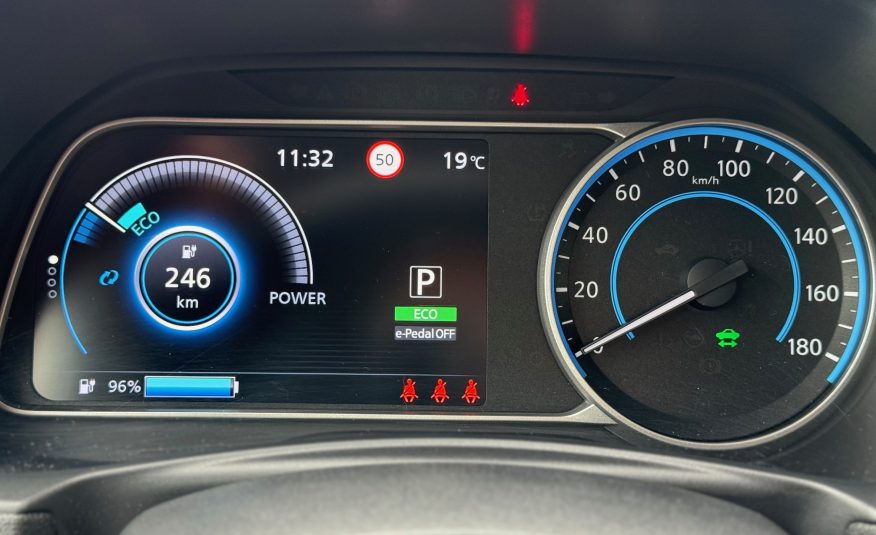 Nissan Leaf 40 N-Connecta 5d