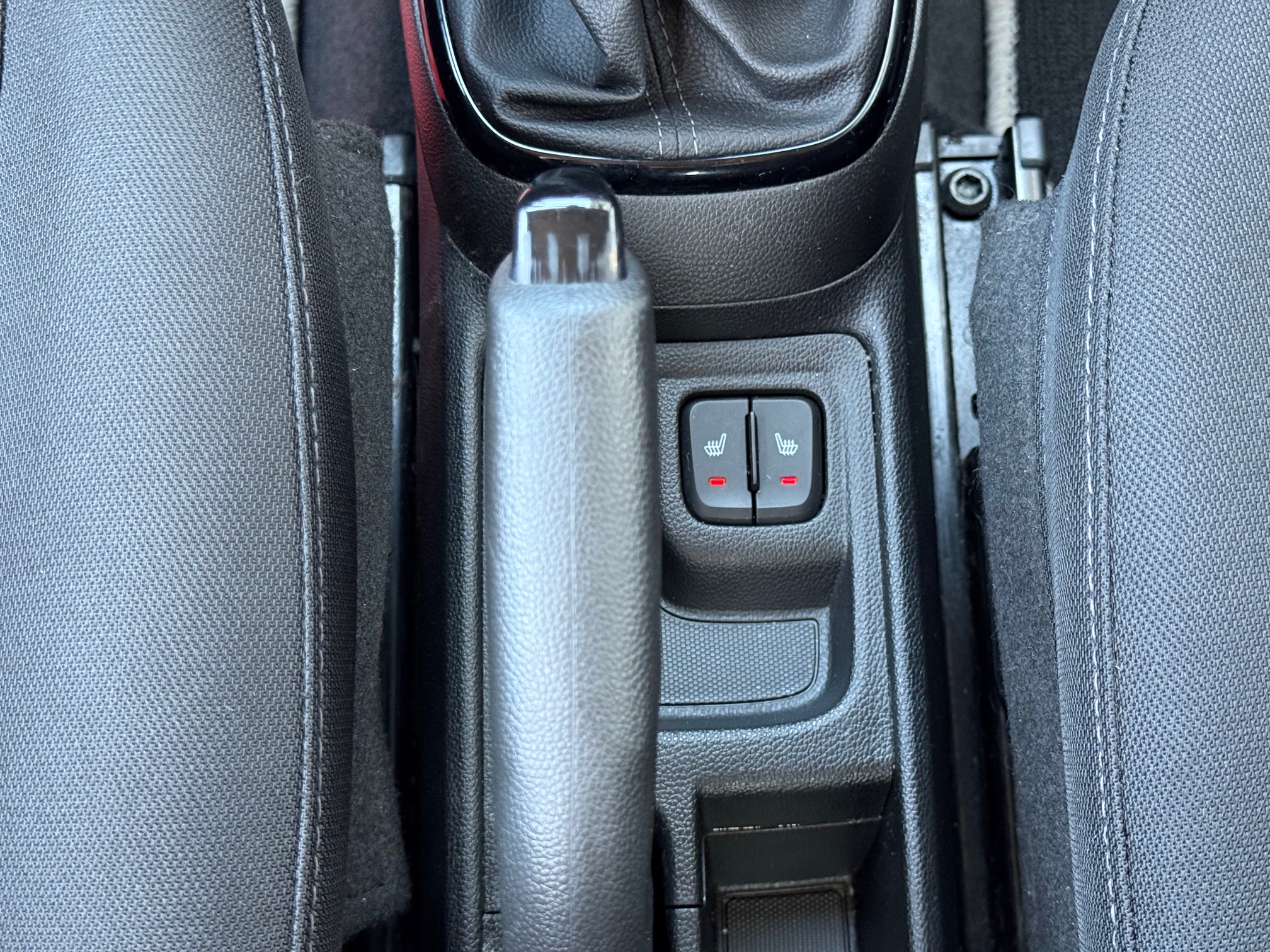 Opel Karl 1,0 Enjoy 5d