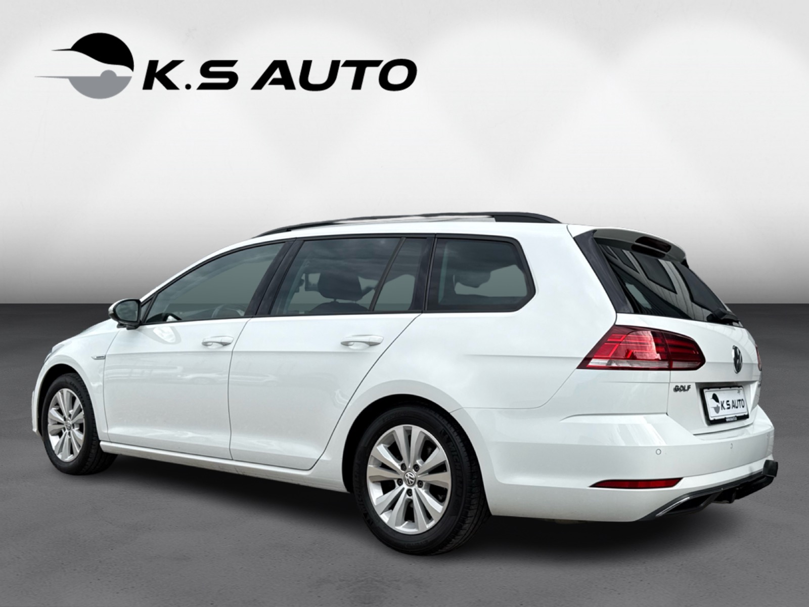 VW Golf VII 1,5 TSi 130 Comfortline Variant 5d