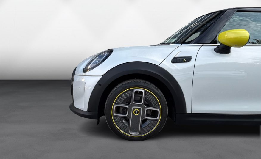MINI Cooper SE Maximise 3d