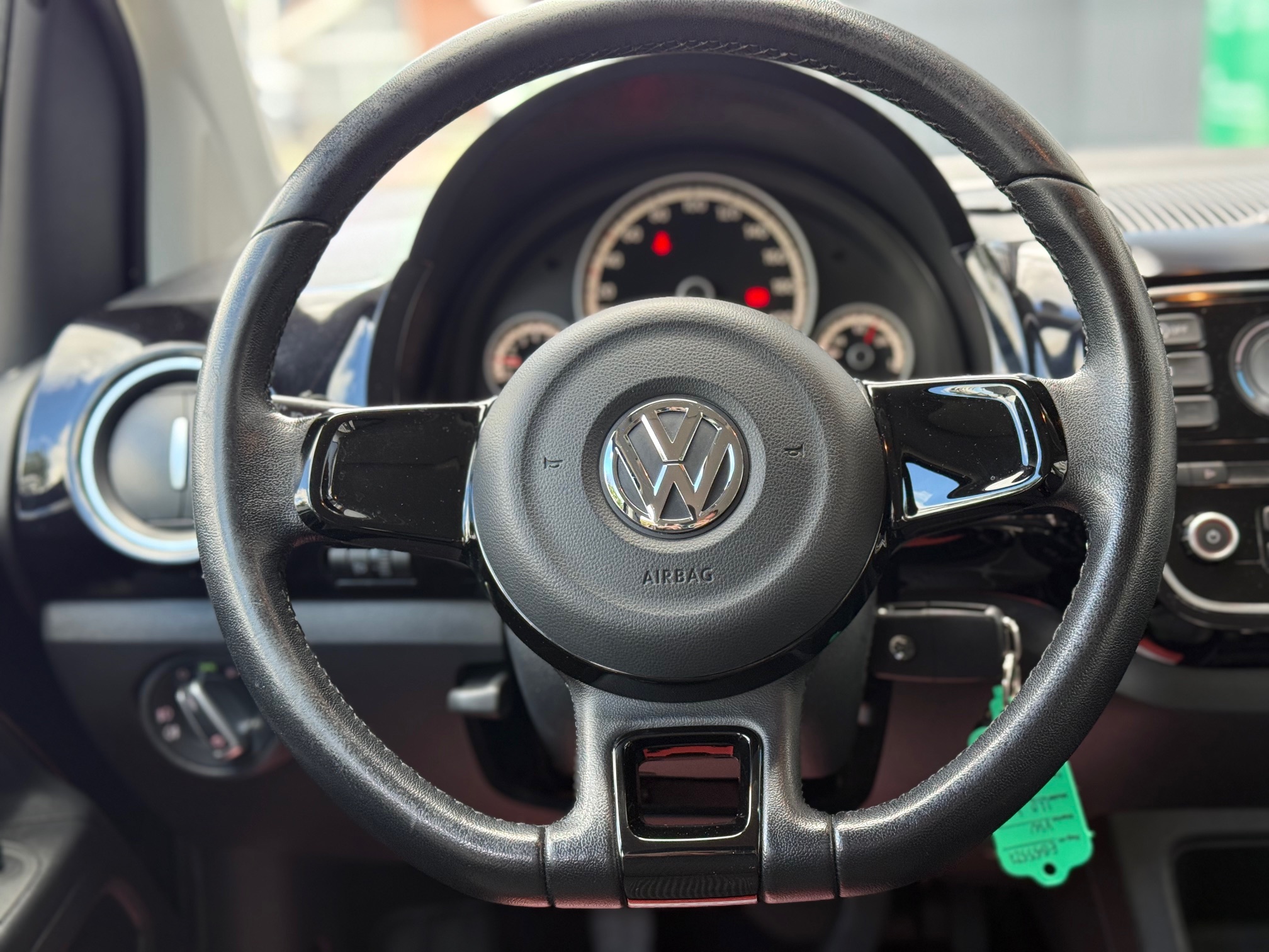 VW Up! 1,0 60 High Up! BMT 5d