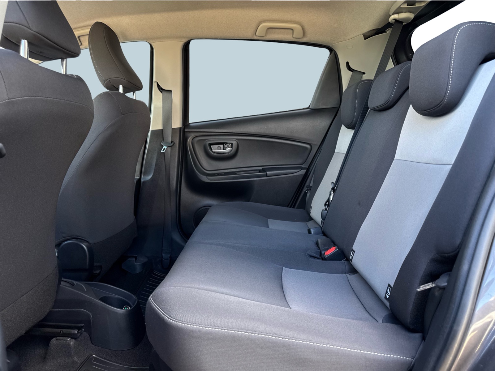 Toyota Yaris 1,5 Hybrid H2 e-CVT 5d