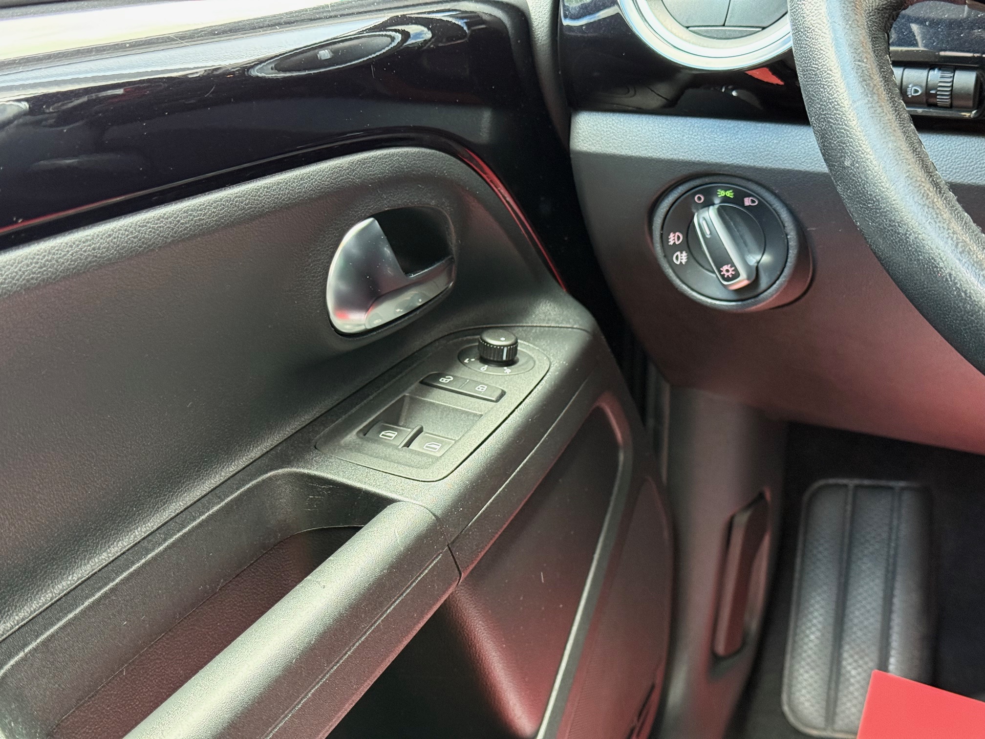 VW Up! 1,0 60 High Up! BMT 5d