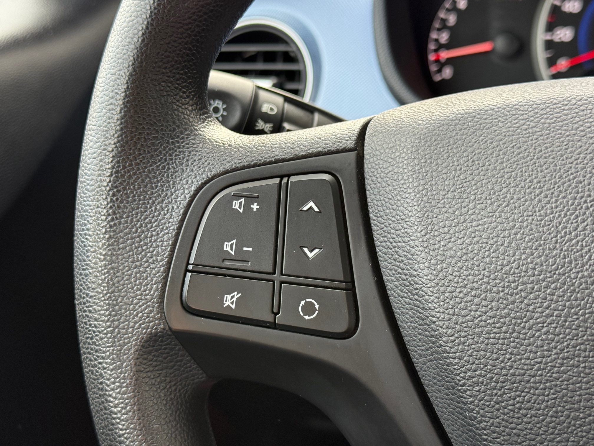 Hyundai i10 1,0 Passion 5d