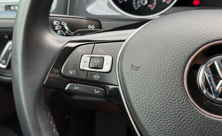 VW Golf VII 1,5 TSi 130 Comfortline Variant 5d