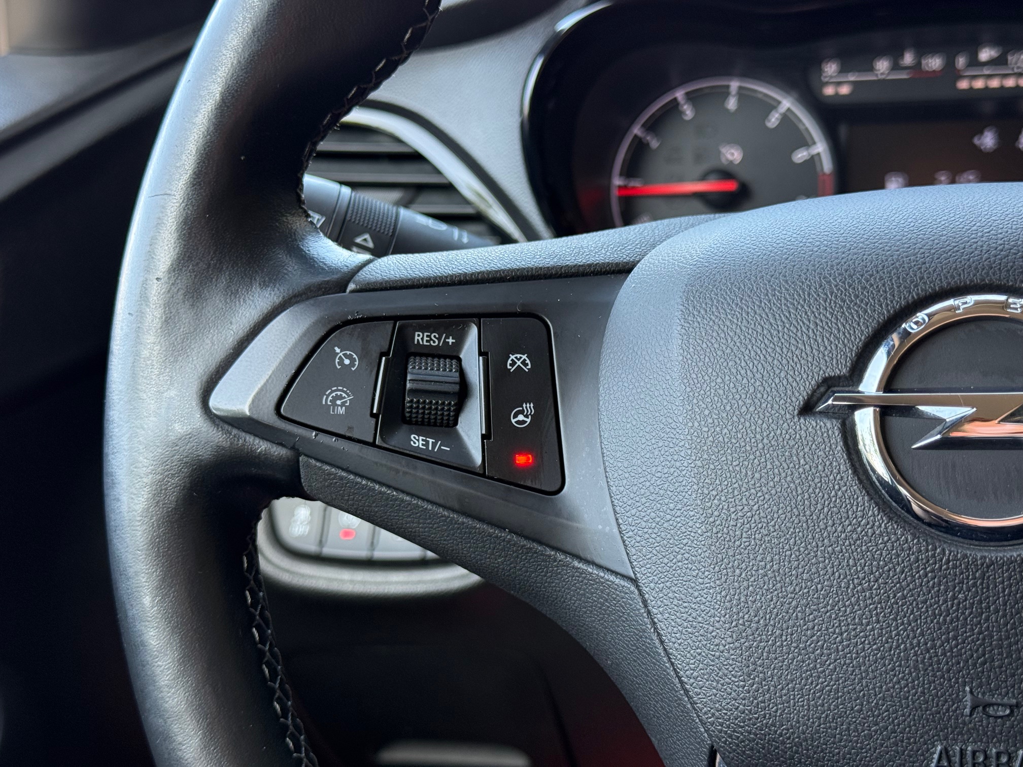 Opel Karl 1,0 Enjoy 5d