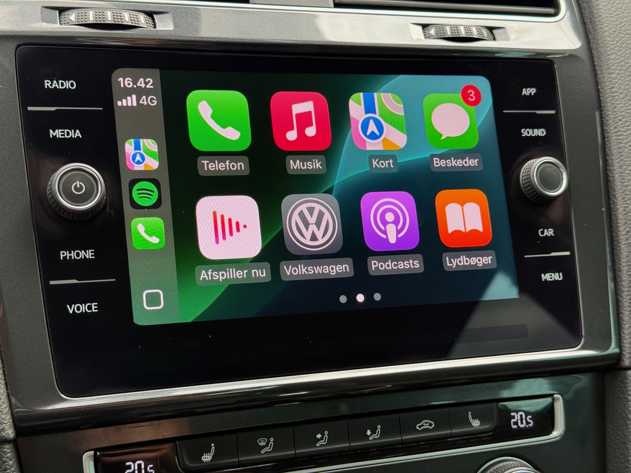 VW Golf VII 1,5 TSi 130 Comfortline Variant 5d