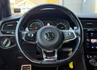 VW Golf VII 1,4 GTE DSG 5d