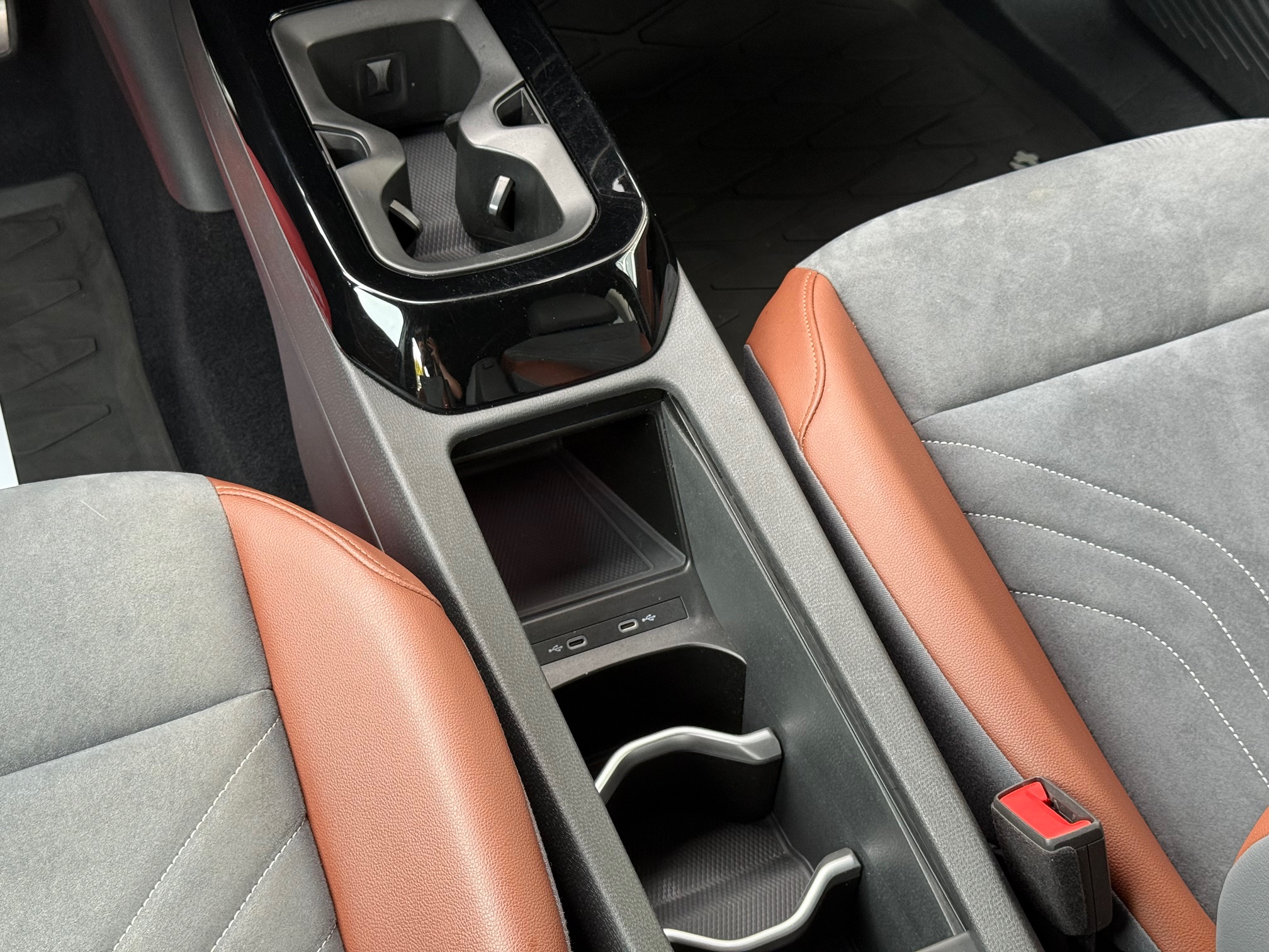 VW ID.4 77 1ST Pro 5d