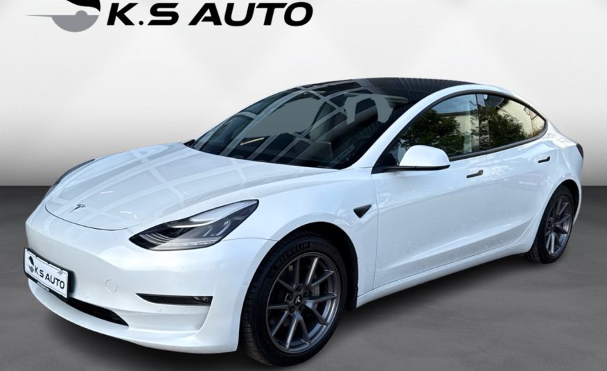 Tesla Model 3 Long Range