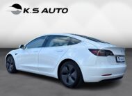 Tesla Model 3 Long Range AWD 4d