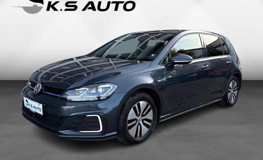 VW Golf GTE 2018